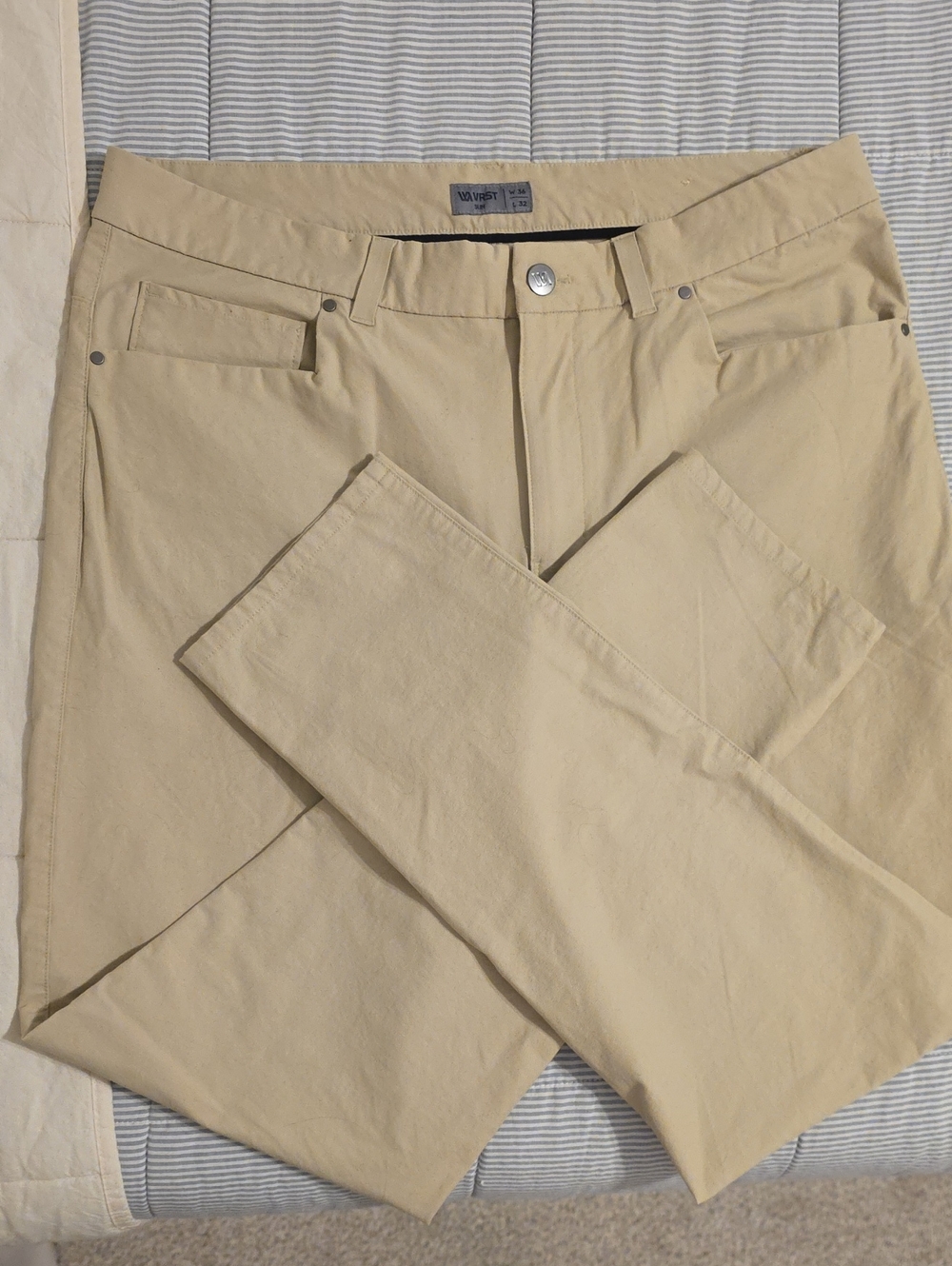 NWOT 36/32 Slim VRST Men's Khaki Stretch Pants